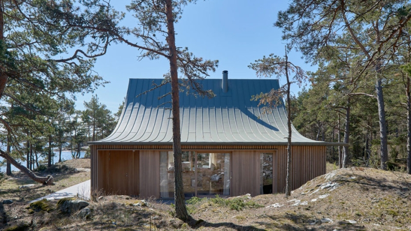 Is this the world’s most stylish tent? Inside the cedar house perched above the Baltic Sea