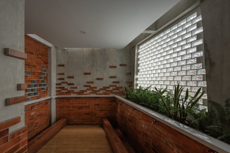 Jami At-Taqwa Mosque Cibinong | Ismail Solehudin Architecture