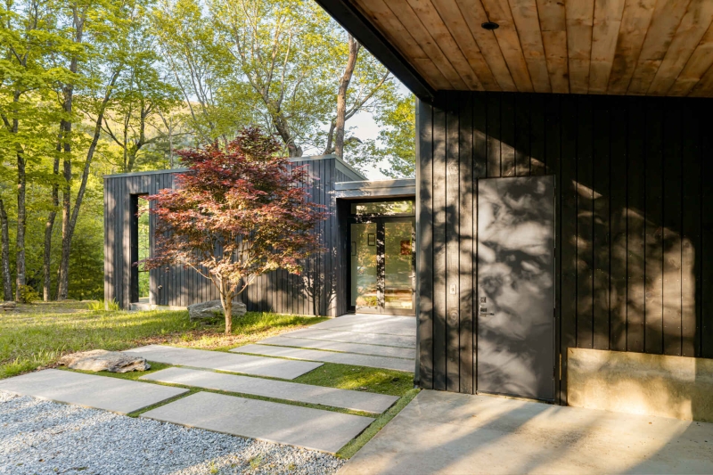 Japanese Meets Scandinavian Inside This Cozy Mountain Cabin