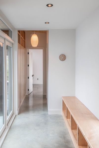 Japanese Meets Scandinavian Inside This Cozy Mountain Cabin