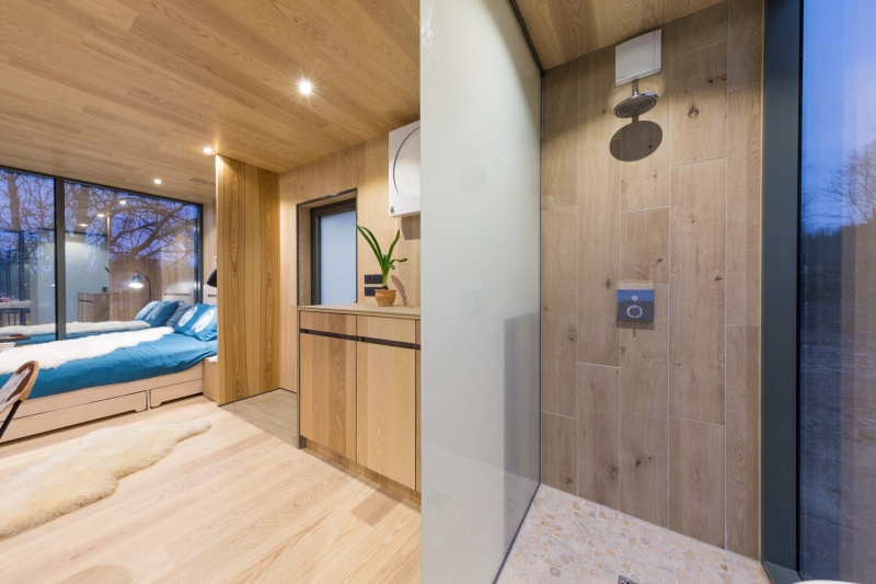 See inside a prefab modular cabin that was installed in a single day