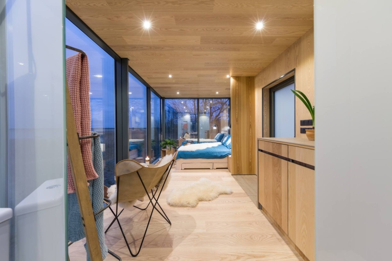 See inside a prefab modular cabin that was installed in a single day