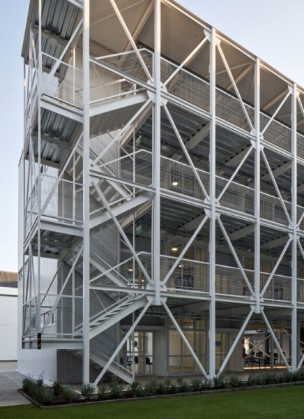 Talleres Building | MasPuntoCero Arquitectura y Juan Pablo Alvarado Foerster