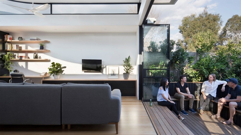 This House Turned A Narrow Property Into A Light-Filled Home