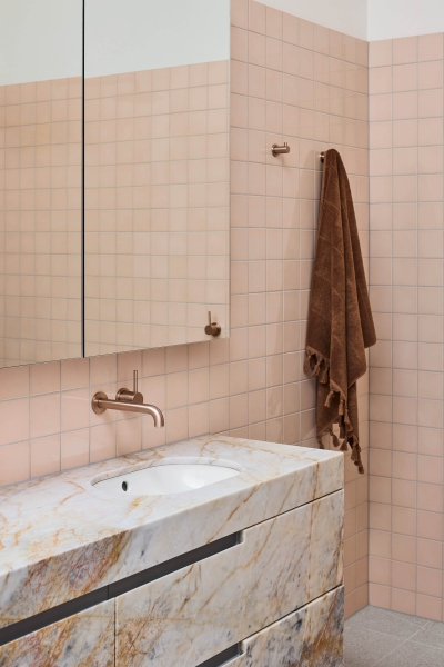 This Modern Extension Reconnects a Victorian House to the Garden