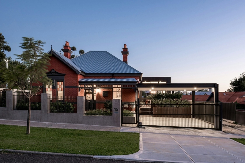 Transforming a 100-Year-Old Heritage House into a Modern Entertainer’s Dream