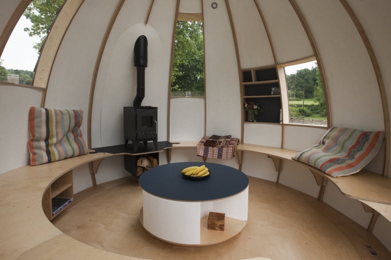 Two British Designers Created the Perfect Mini Garden Pod for Your Backyard