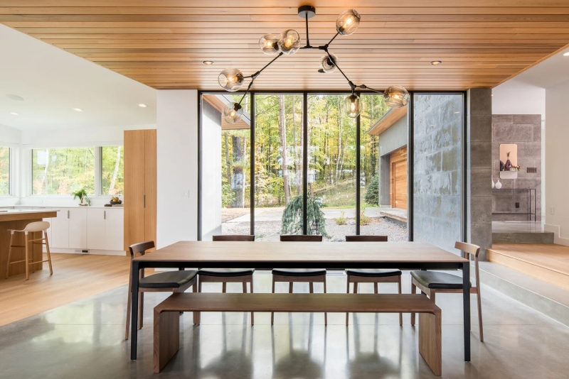 Where Light Meets Wood: A Modern Minnesota Lake House That Feels Effortless