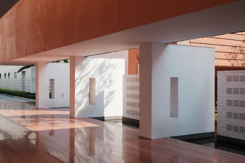 YongLi Red Tile Plaza | We&Arch