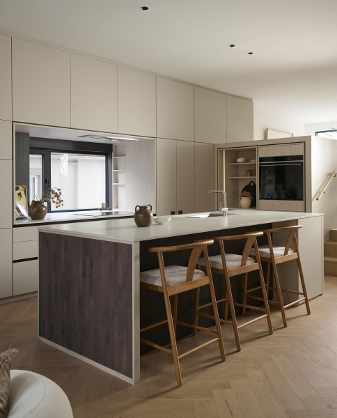 A Journey Through a Home Crafted for Quiet Luxury