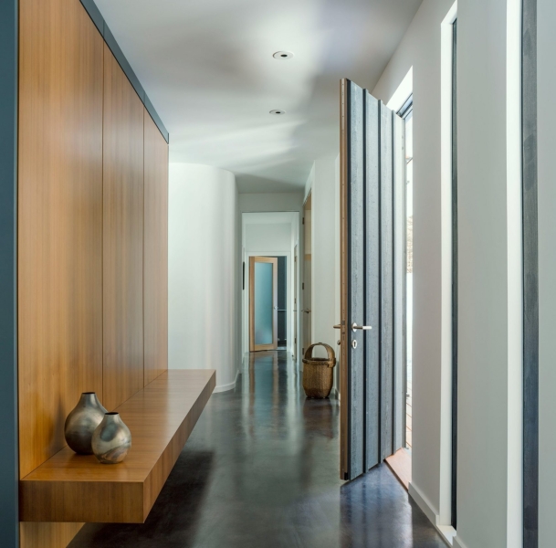 A Woodland Wonder: The Vermont Guest House That Reflects Its Surroundings