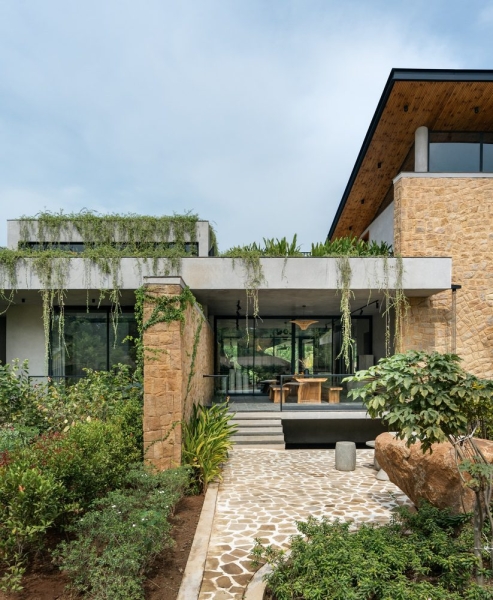 Antriya House | 23 Degrees Design Shift