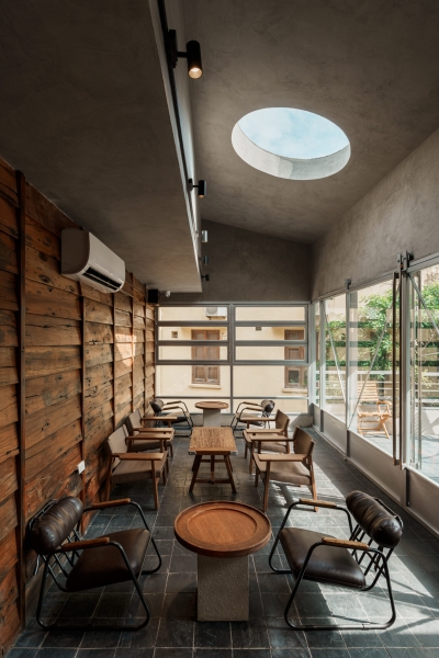 Fours Bakery Signature | Mor studio