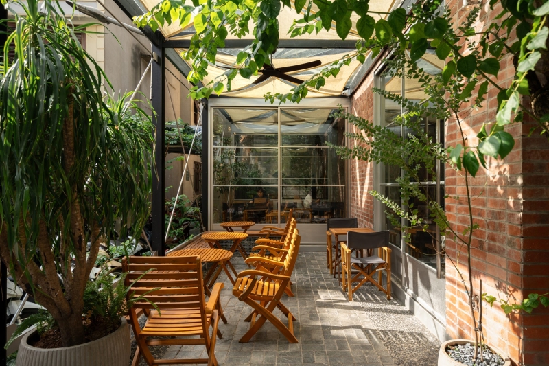 Fours Bakery Signature | Mor studio