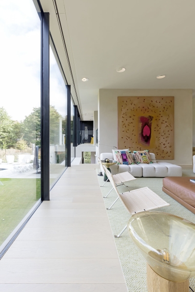 From 1960s Shell to Shou Sugi Ban Stunner: Inside Villa S