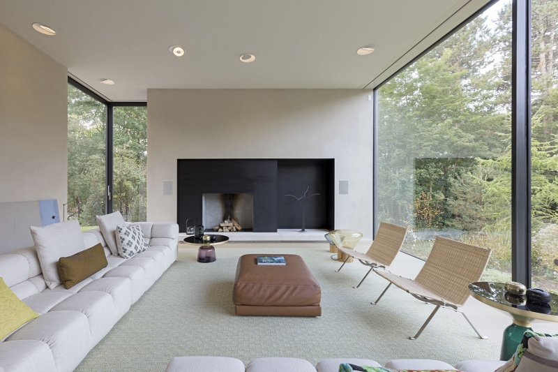 From 1960s Shell to Shou Sugi Ban Stunner: Inside Villa S