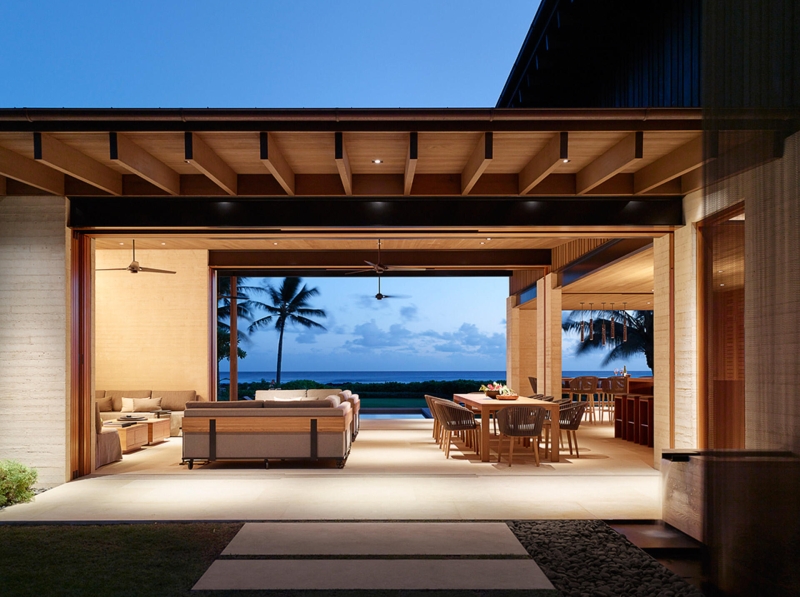 From Coral Concrete to Copper Screens: The Hawaii Beach Home That Breathes With the Ocean