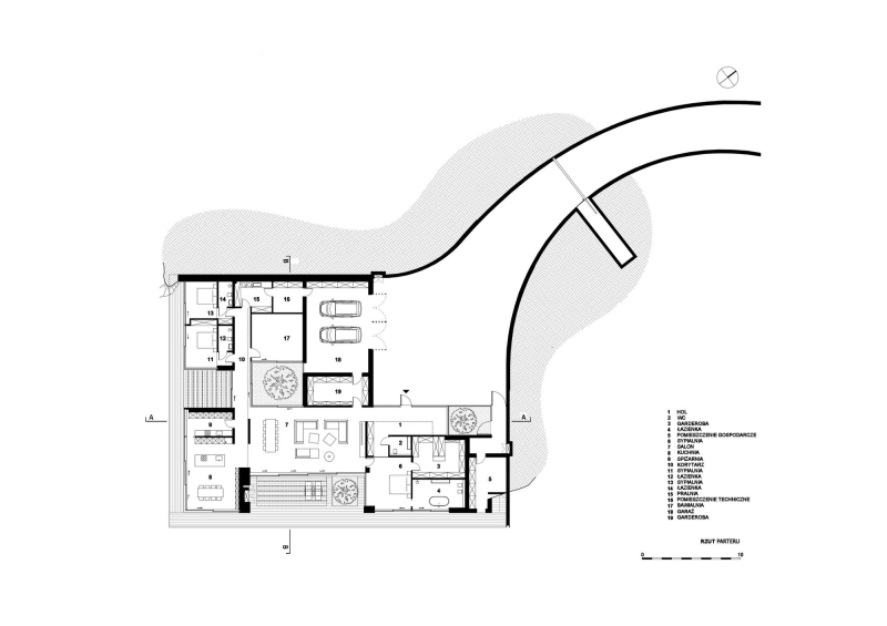 House in the Slope | 77 Studio architecture