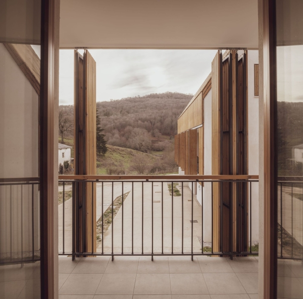 Housing in Garralda | Nazareth Gutierrez Franco + Rodrigo Nuñez Arquitectos