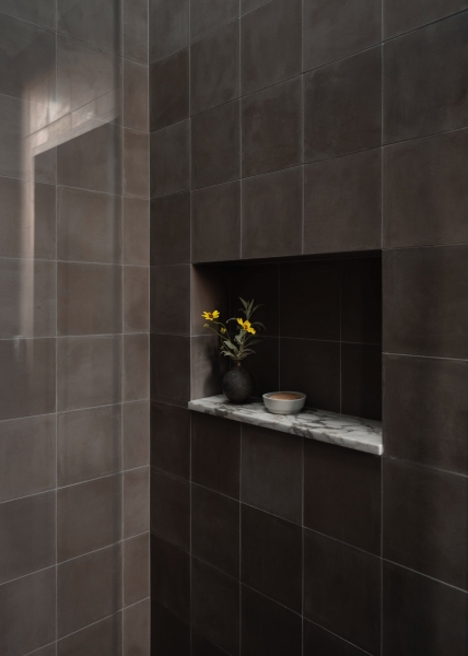 How A Backyard ADU Became a Showcase for Terracotta Craft