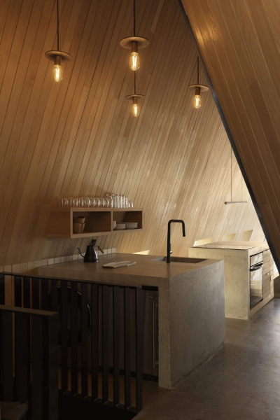 How a Two Week Design-Build Course Became a Coastal Cottage