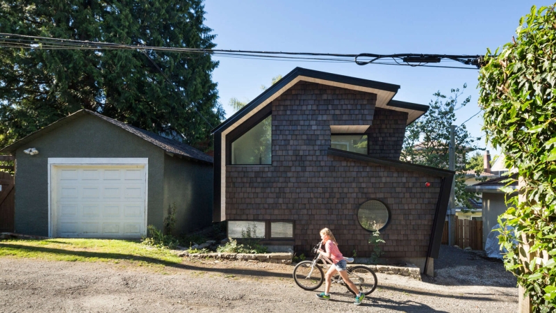 How This Compact Vancouver Laneway Home Balances Modern Life and Japanese Heritage