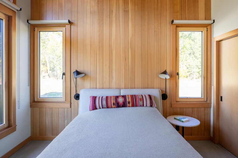 Inside a Mountain Home That Balances Style, Safety, and Nature