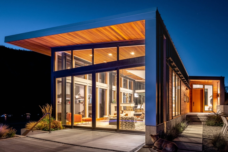 Inside the Lakeside Home That Turns a Steep Slope Into Easy Living