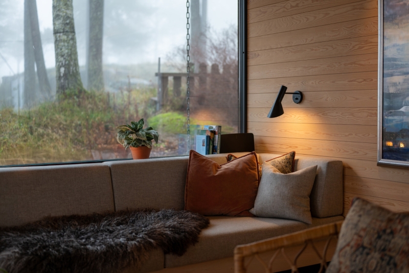 Living Among the Pines: Inside a Home That Blends Architecture and Nature