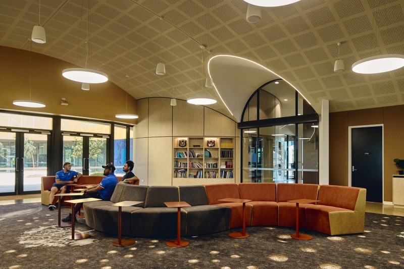 Munarra Centre for Regional Excellence | ARM Architecture