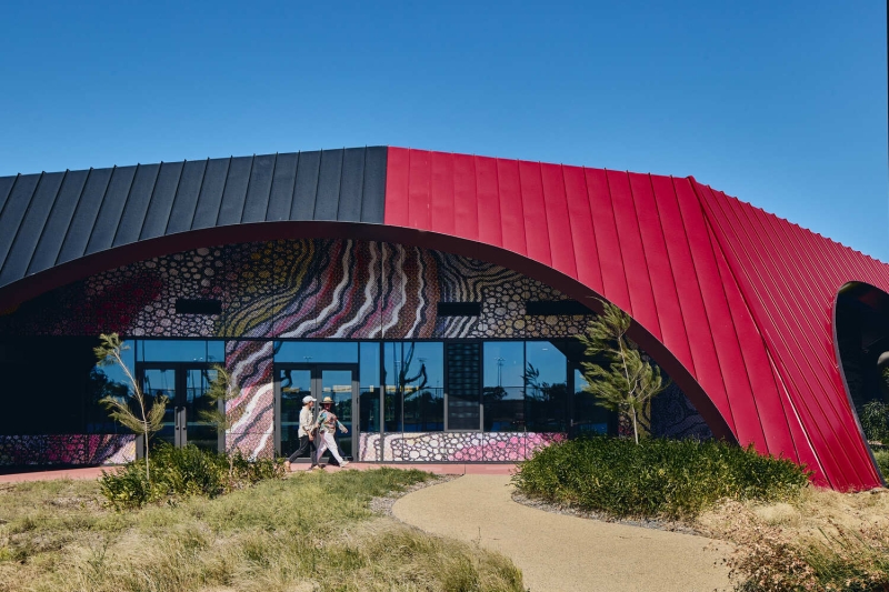 Munarra Centre for Regional Excellence | ARM Architecture