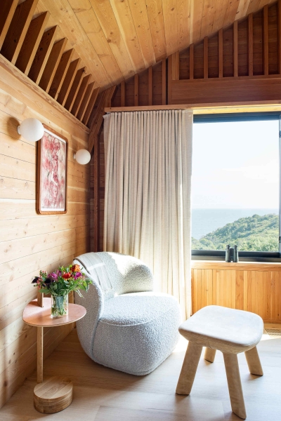 The Coastal Home That Arrived by Ferry