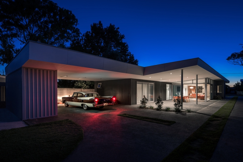 The Modular Home That Balances Family Chaos With Mid Century Calm