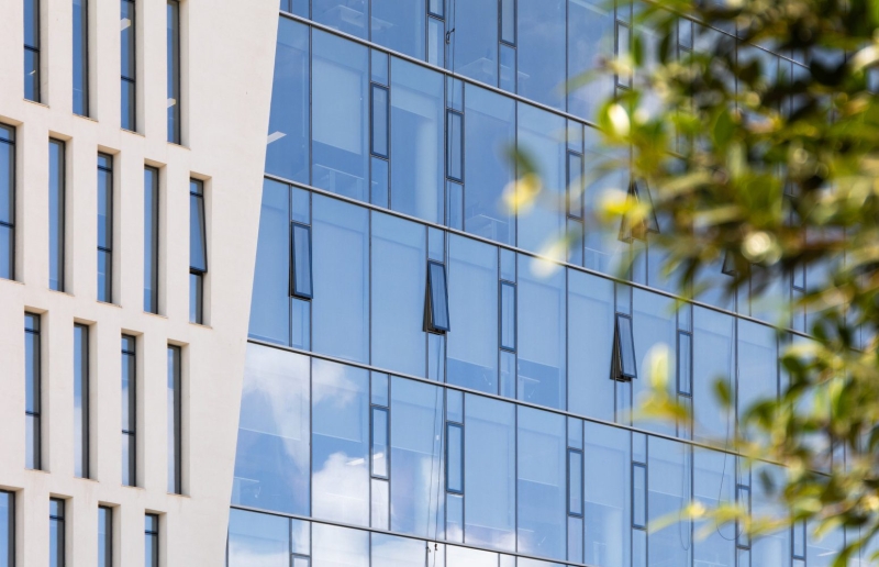 The Screen Office | ARK-architecture + AUDA