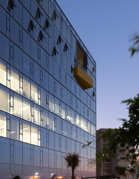 The Screen Office | ARK-architecture + AUDA