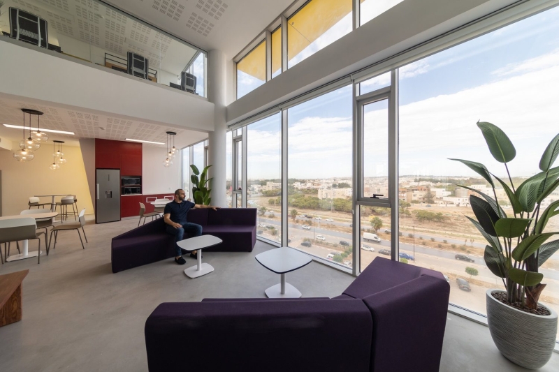 The Screen Office | ARK-architecture + AUDA