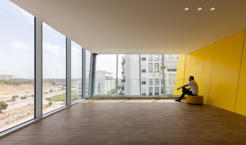 The Screen Office | ARK-architecture + AUDA