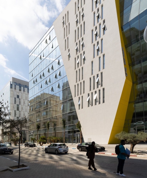 The Screen Office | ARK-architecture + AUDA