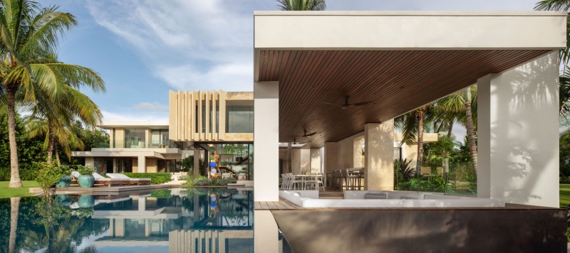 The Tropical Home Crafted Around Light Filled Spaces and Lush Outdoor Rooms