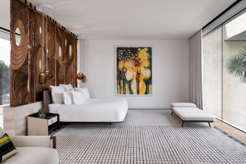 The Tropical Home Crafted Around Light Filled Spaces and Lush Outdoor Rooms