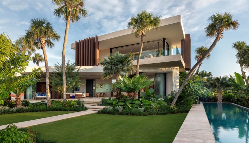 The Tropical Home Crafted Around Light Filled Spaces and Lush Outdoor Rooms