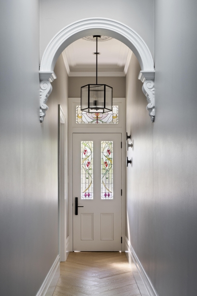 The Waterfall Skylight Kitchen That Transformed a Dark Cottage