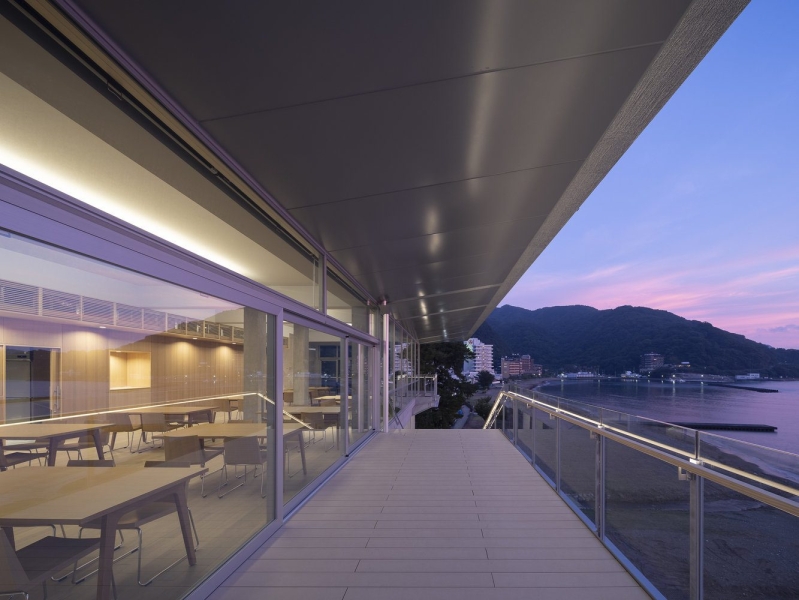 Tsunami Evacuation Complex: Terrasse Orange Toi | Imai Laboratory, IIS, U Tokyo + Nippon Koei Urban Space