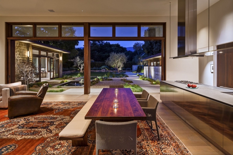 Zen Meets Mid-Century Cool in This Effortlessly Elegant Montecito Home