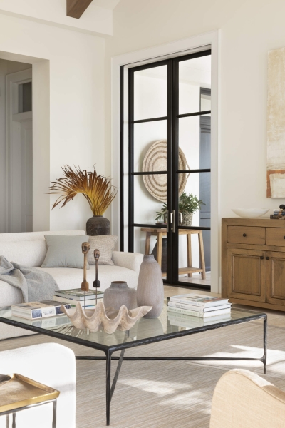 A Caribbean Interior That Feels Calm, Warm, and Unforced