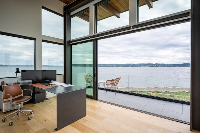 A Coastal House Built to Withstand Land, Sea, and Time