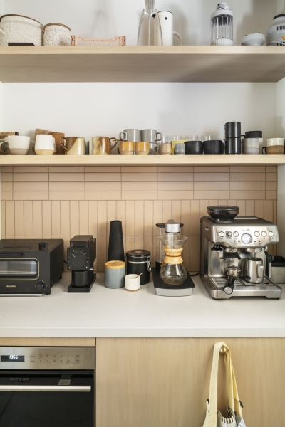 A Dark Exterior and Multi-Purpose ADU Shape This Modern Family Home