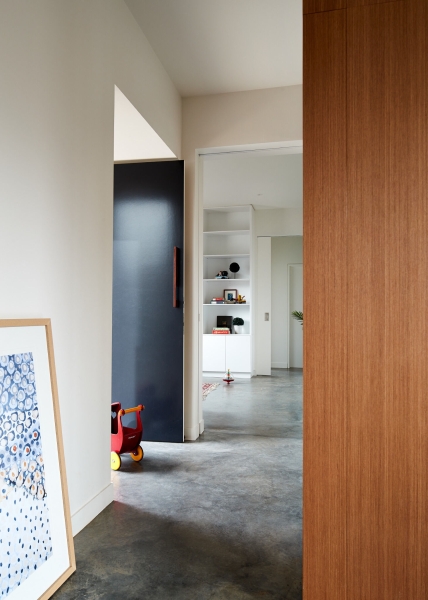 A Family Home Softens Its Modern Design With Timber