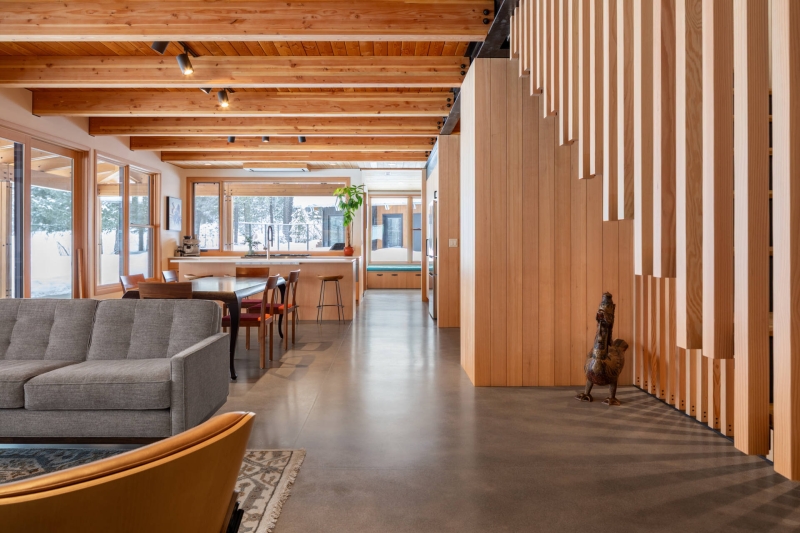 A Home That Blends Lodge Warmth With Japanese Precision