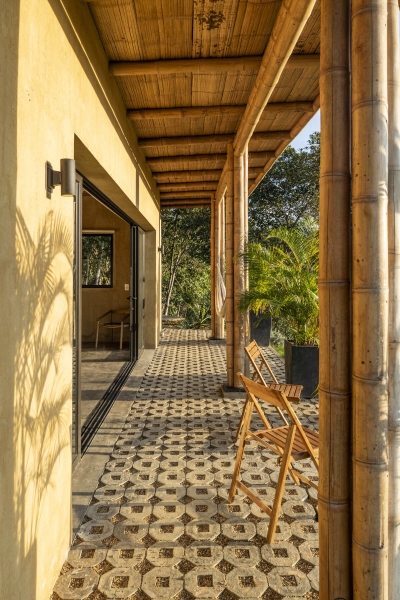 A Small Colombian House That Transforms Rural Building Traditions
